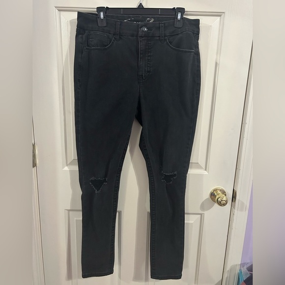 Seven7 Women’s Size 12 Black High Rise Tummyless Distressed Skinny Jeans - Picture 3 of 12